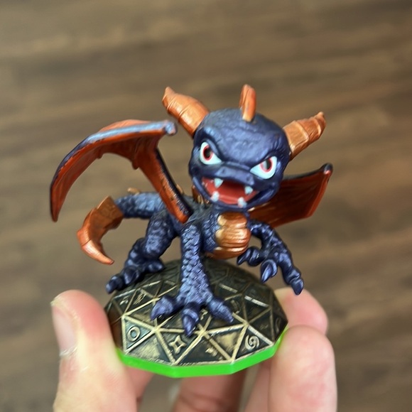 RARE Skylaners Spyro - Picture 3 of 6